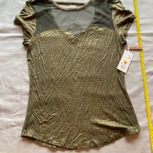 New Top by Candies Olive Green size L